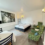 Sjoberg Og Ferie Østhusvik