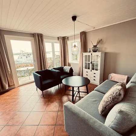 招待所 Sjoberg Og Ferie Østhusvik