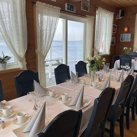 Sjoberg Og Ferie 招待所 4*