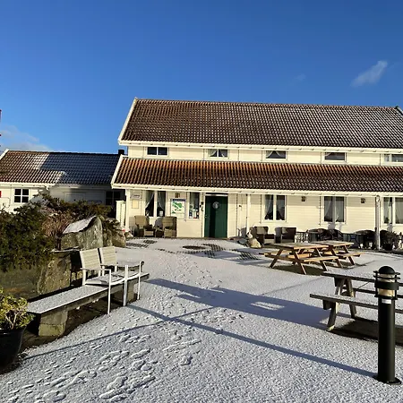 Sjoberg Og Ferie 招待所 Østhusvik