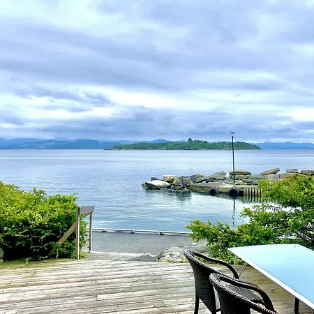 Sjoberg Og Ferie 招待所