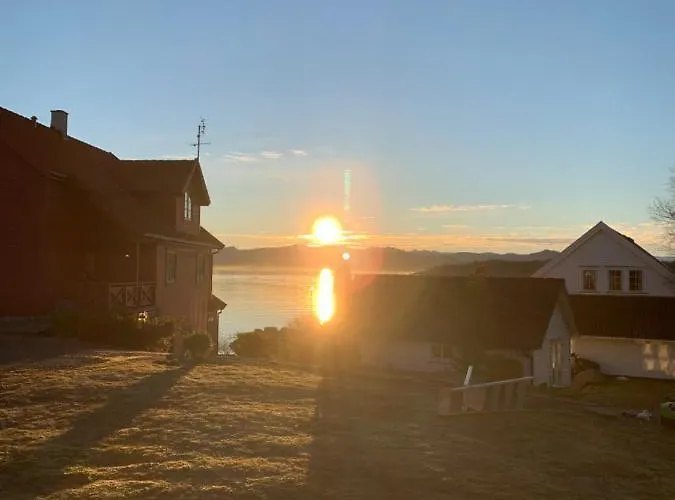 Sjoberg Og Ferie Østhusvik