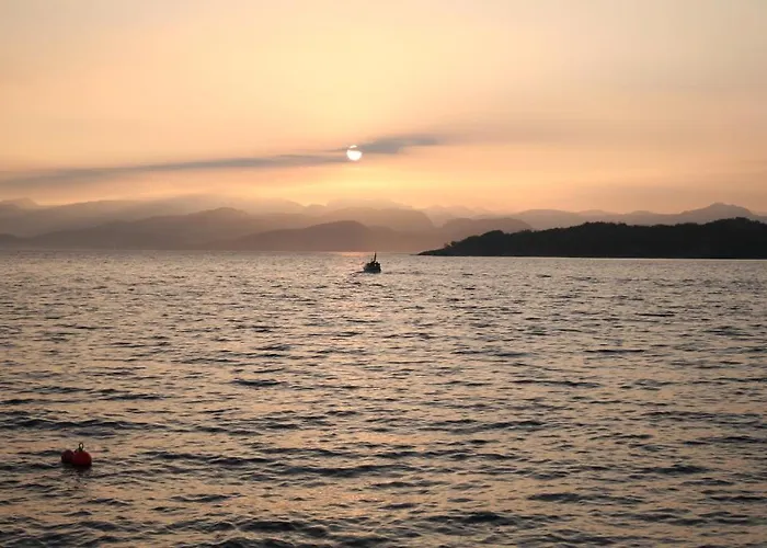 Πανσιόν Sjoberg Og Ferie 4*