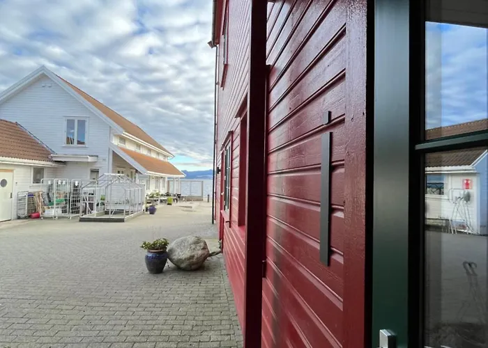 Sjoberg Og Ferie Osthusvik