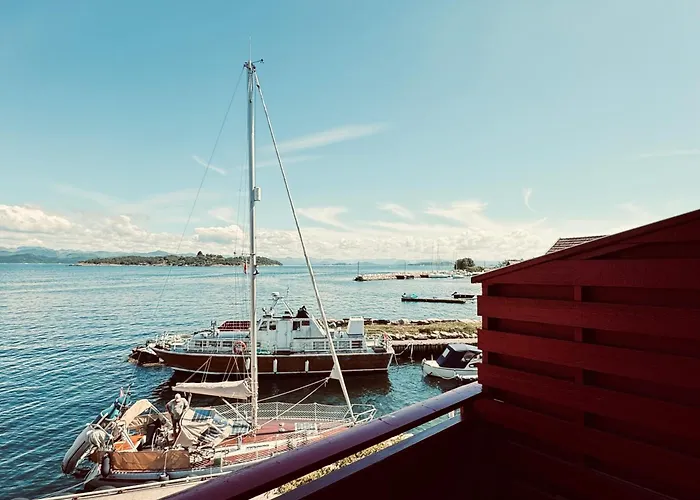 Πανσιόν Sjoberg Og Ferie 4*