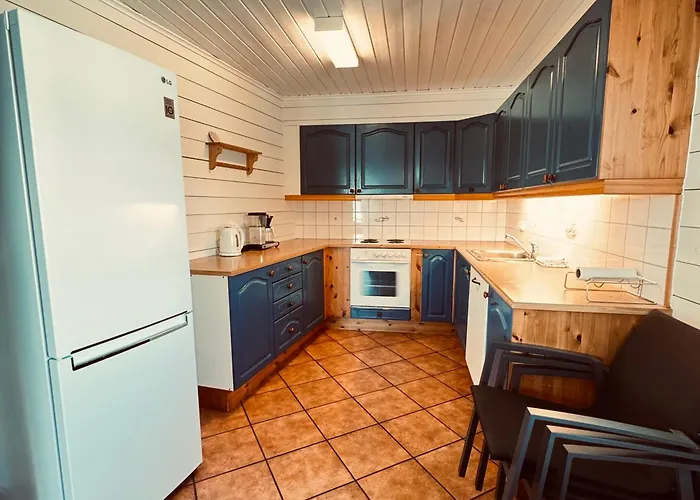 Sjoberg Og Ferie 4* Østhusvik