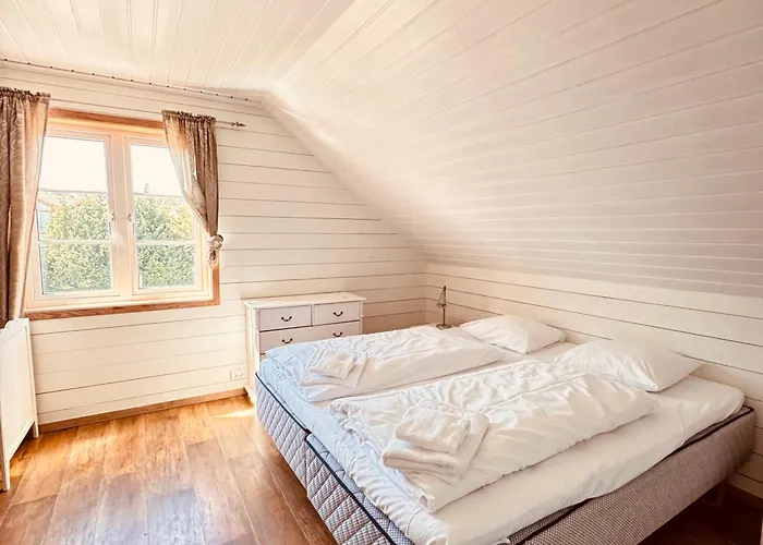 Sjoberg Og Ferie 4*