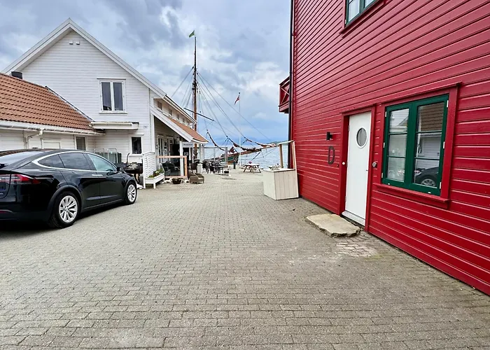 Sjoberg Og Ferie Гостевой дом 4*