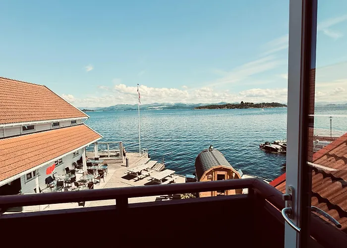 Sjoberg Og Ferie Østhusvik