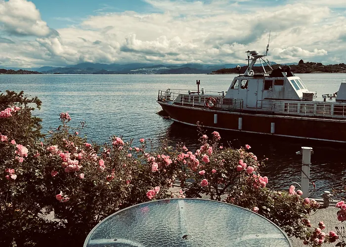 Sjoberg Og Ferie Østhusvik
