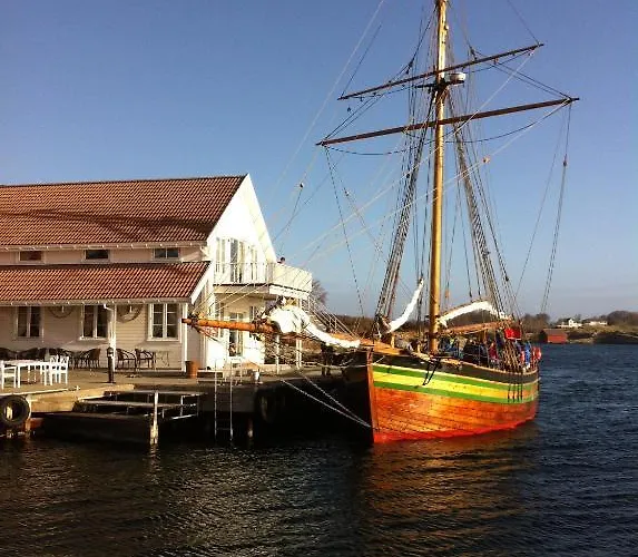 Гостевой дом Sjoberg Og Ferie 4*