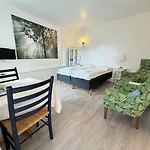 Sjoberg Og Ferie Гостевой дом 4*