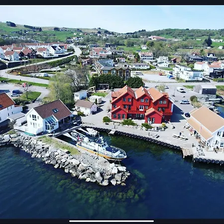 Sjoberg Og Ferie Guest house Osthusvik