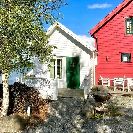Guest house Sjoberg Og Ferie Osthusvik