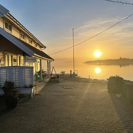 Sjoberg Og Ferie