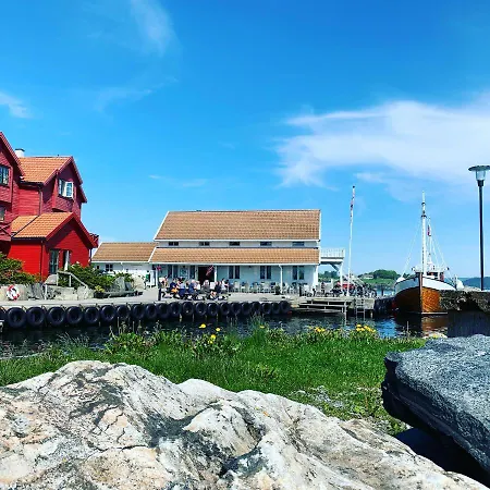 Sjoberg Og Ferie Pensión 4*