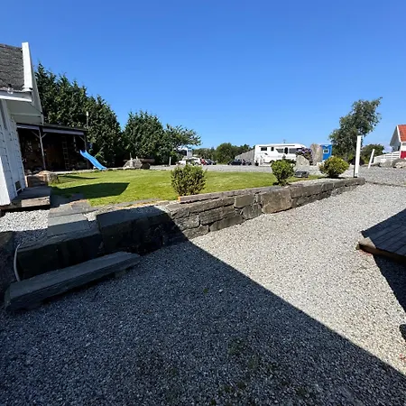 Sjoberg Og Ferie Guest house