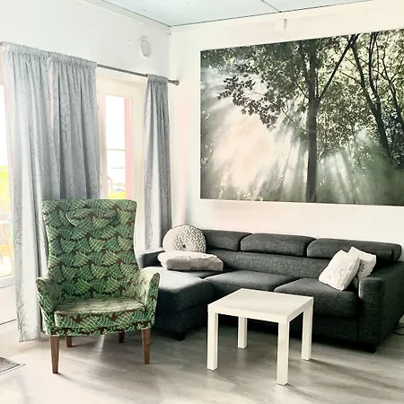 Pensión Sjoberg Og Ferie Østhusvik