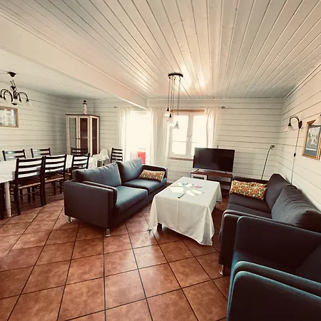 Sjoberg Og Ferie Pensión 4*