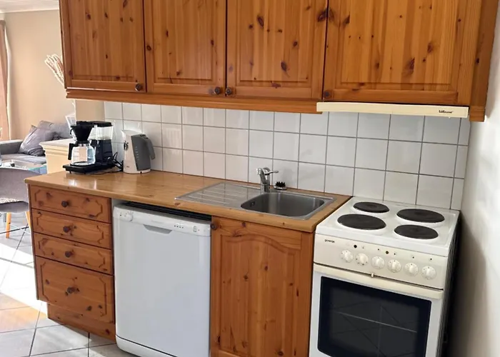 Sjoberg Og Ferie 4* Østhusvik