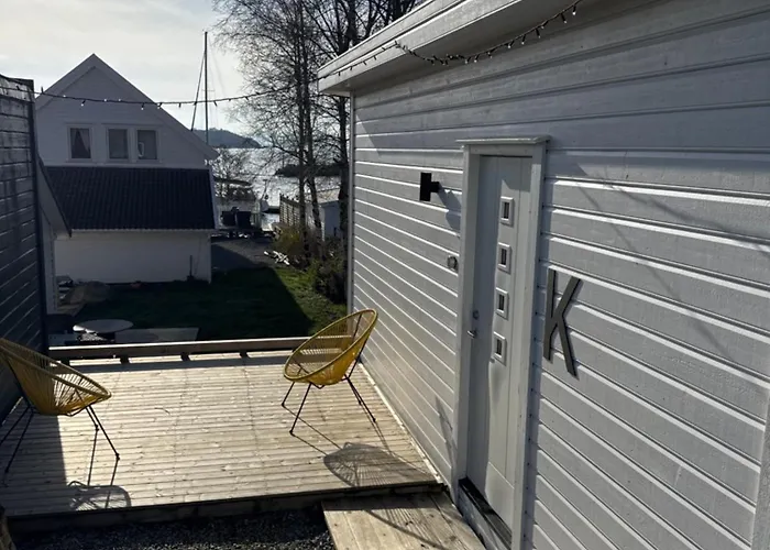 Sjoberg Og Ferie Konukevi Østhusvik