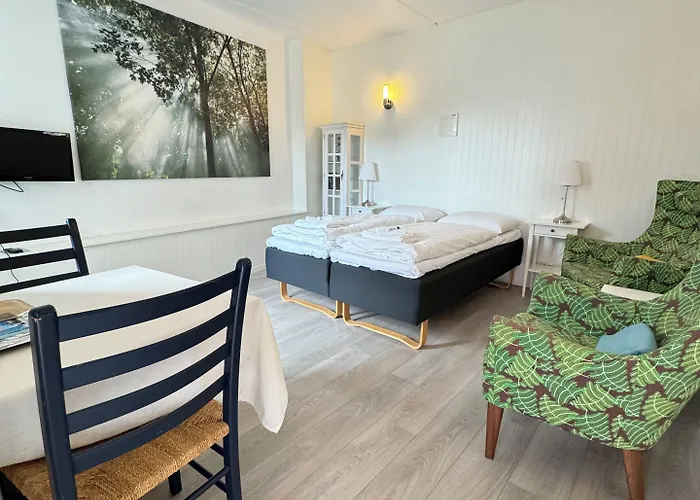 Sjoberg Og Ferie Konukevi 4*