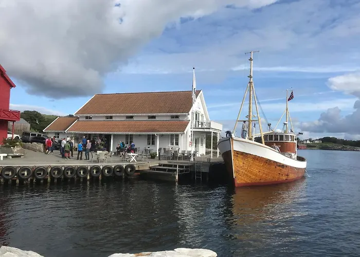 Sjoberg Og Ferie Konukevi