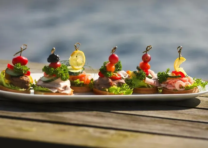 Sjoberg Og Ferie 4* Østhusvik